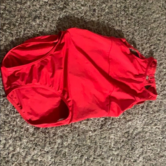 Balera leo - Picture 1 of 3